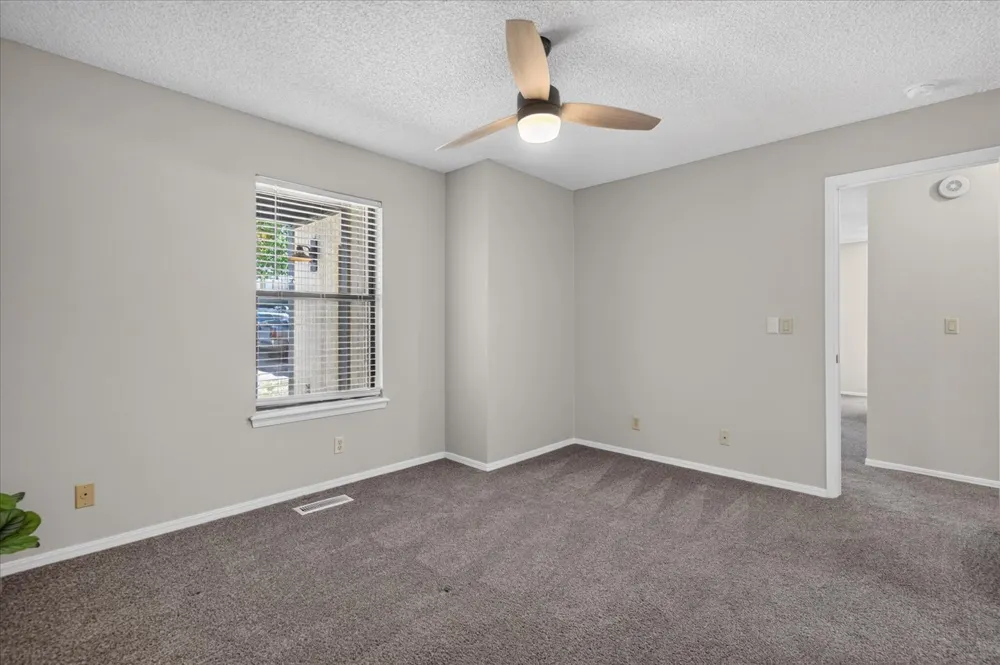 5255 Nowata Road #K102 Bartlesville, OK 74006
