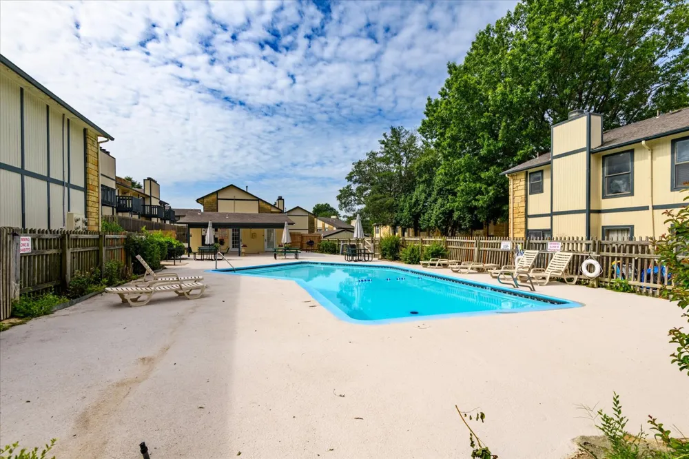 5255 Nowata Road #K102 Bartlesville, OK 74006