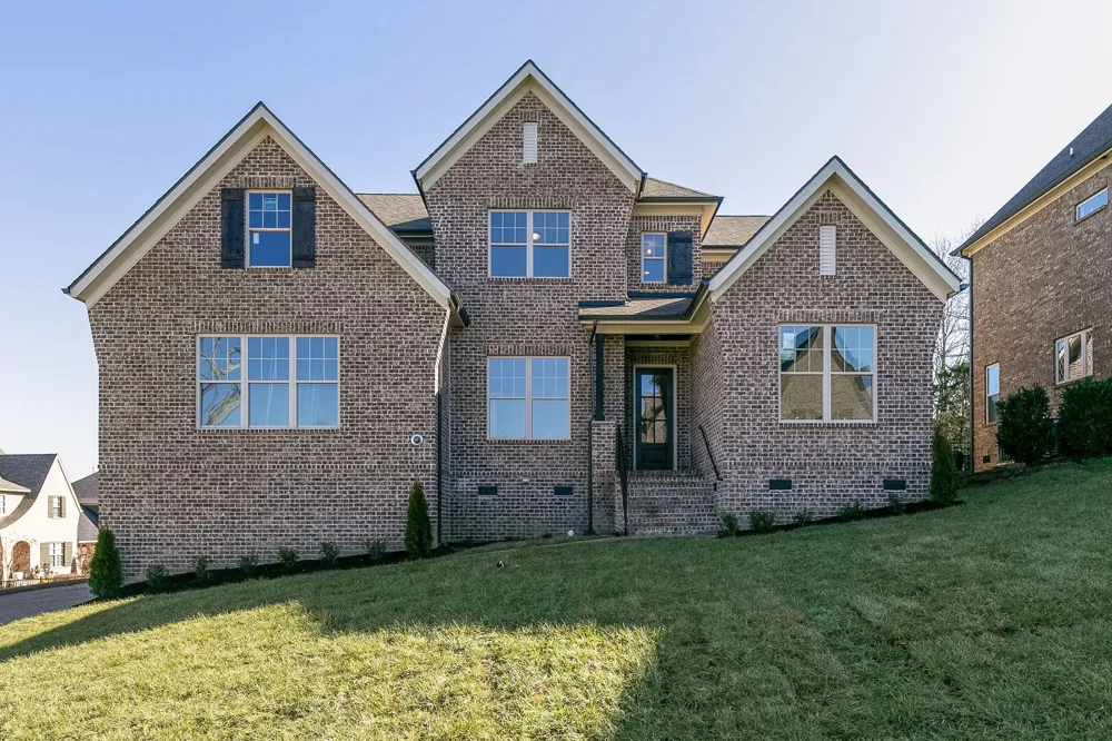 196 FUJI APPLE LANE Murfreesboro, TN 37128