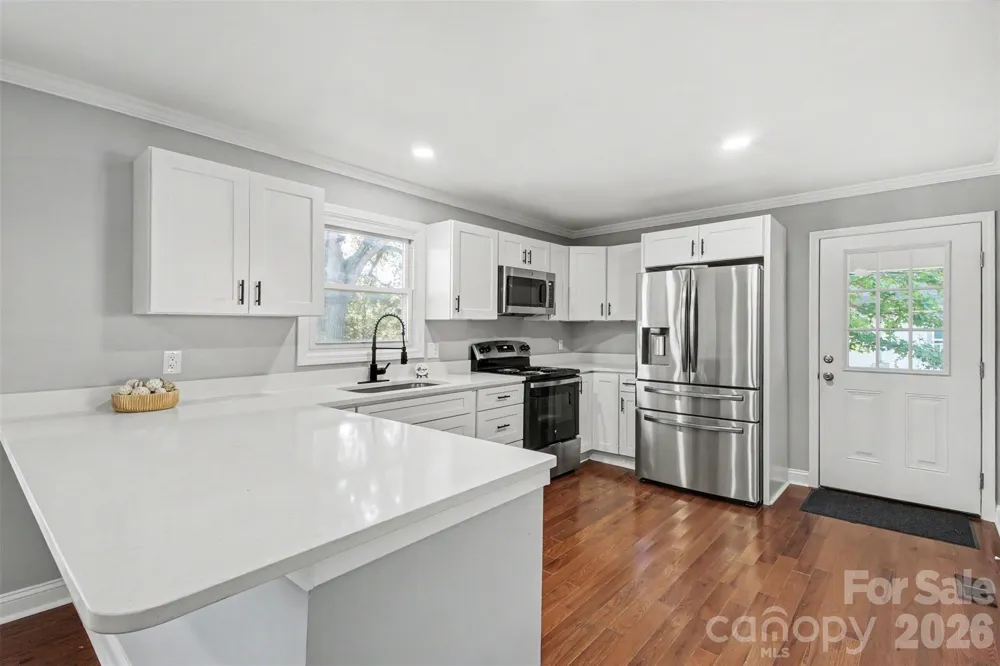 2920 Glendale Avenue Kannapolis, NC 28081