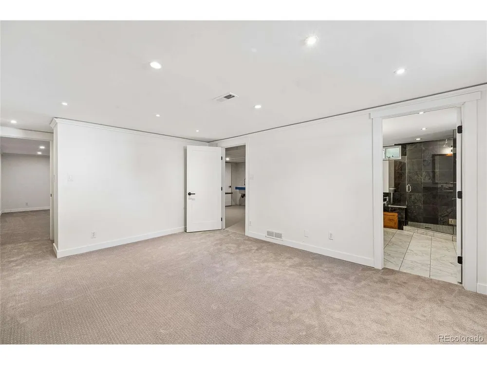 3155 Dartmouth Avenue Boulder, CO 80305
