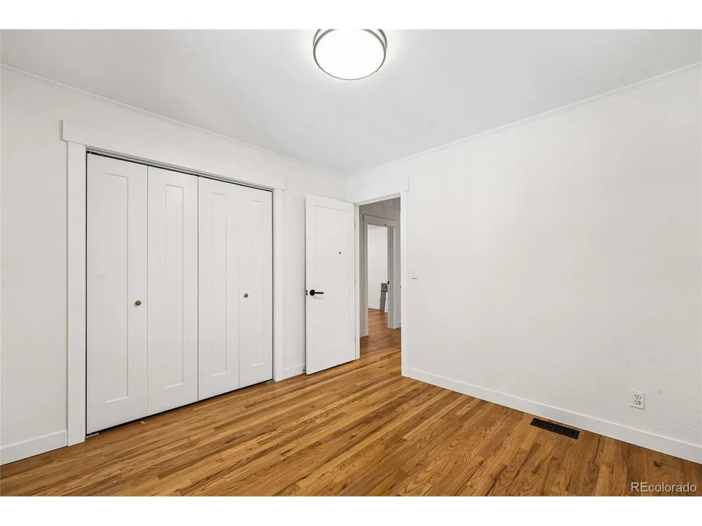 3155 Dartmouth Avenue Boulder, CO 80305