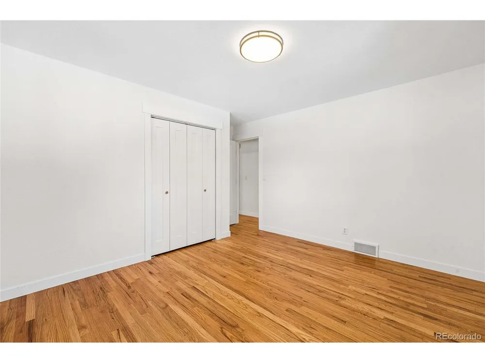 3155 Dartmouth Avenue Boulder, CO 80305