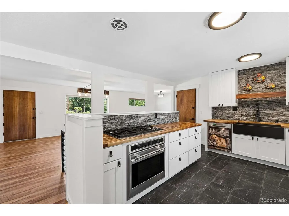 3155 Dartmouth Avenue Boulder, CO 80305