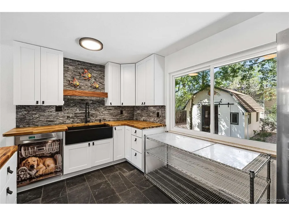3155 Dartmouth Avenue Boulder, CO 80305