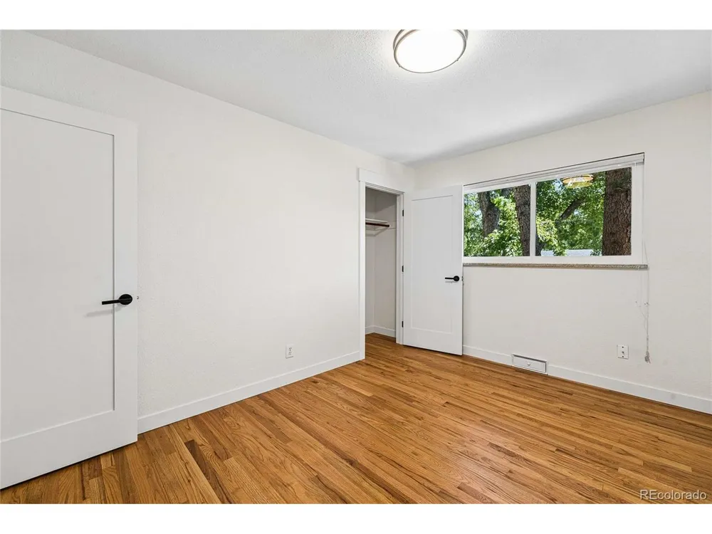 3155 Dartmouth Avenue Boulder, CO 80305