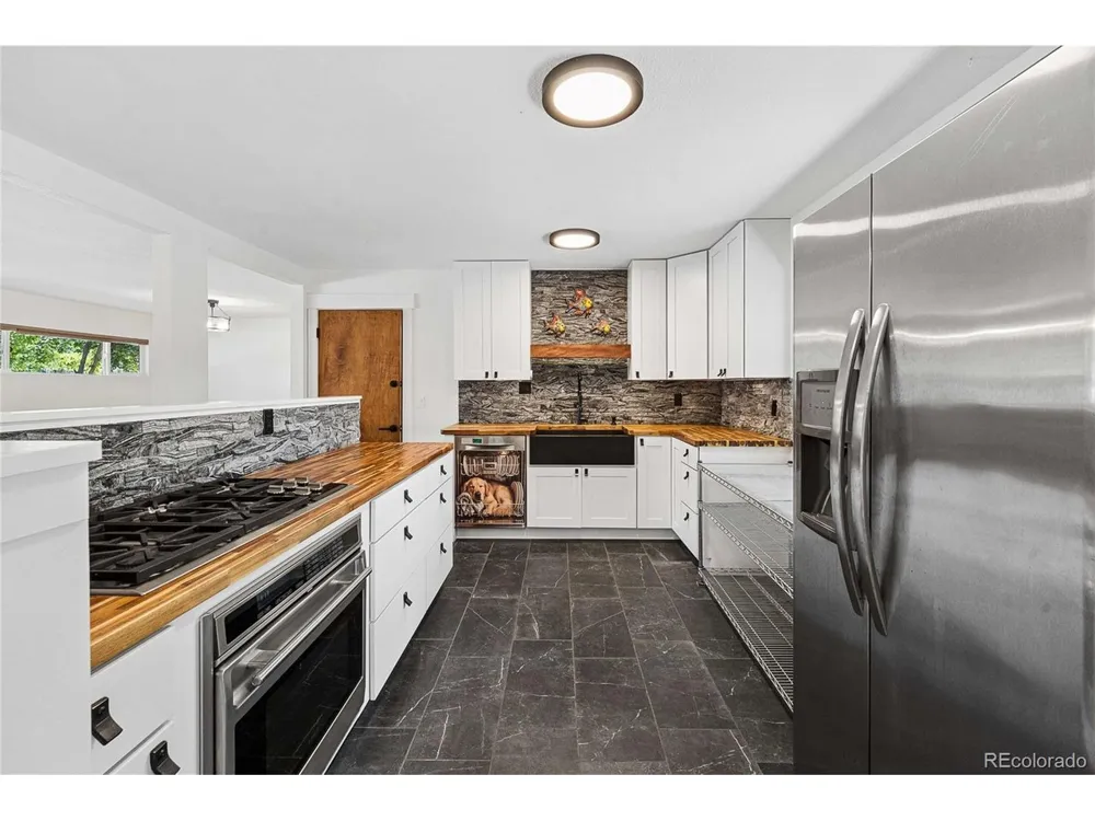 3155 Dartmouth Avenue Boulder, CO 80305