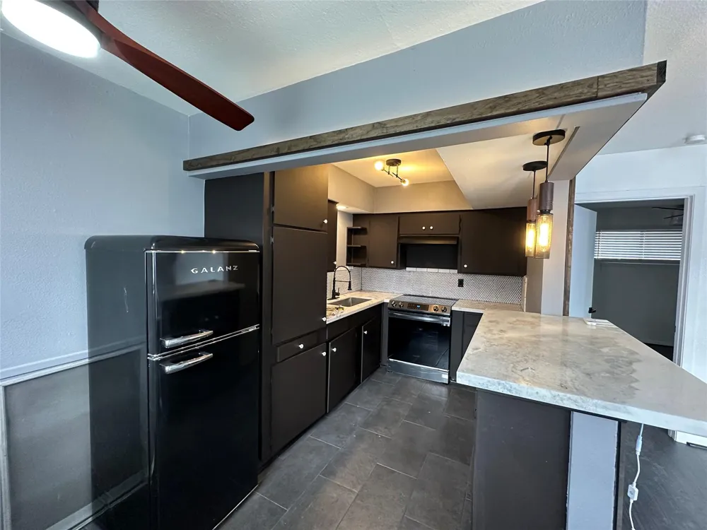 1906 Binz Street #1 Houston, TX 77004