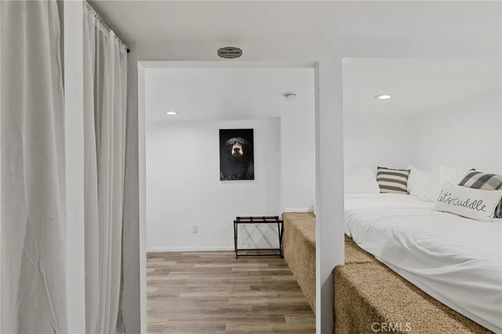 33401 Bluebird Green Valley Lake, CA 92341