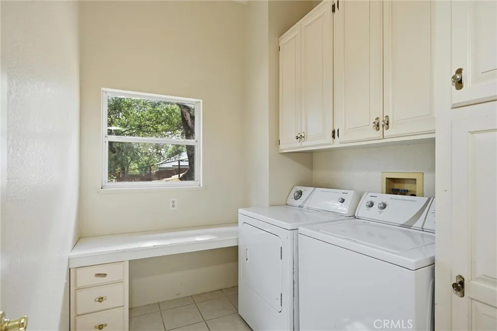 19552 Powder Horn Road Hidden Valley Lake, CA 95467