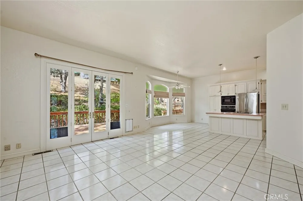 19552 Powder Horn Road Hidden Valley Lake, CA 95467