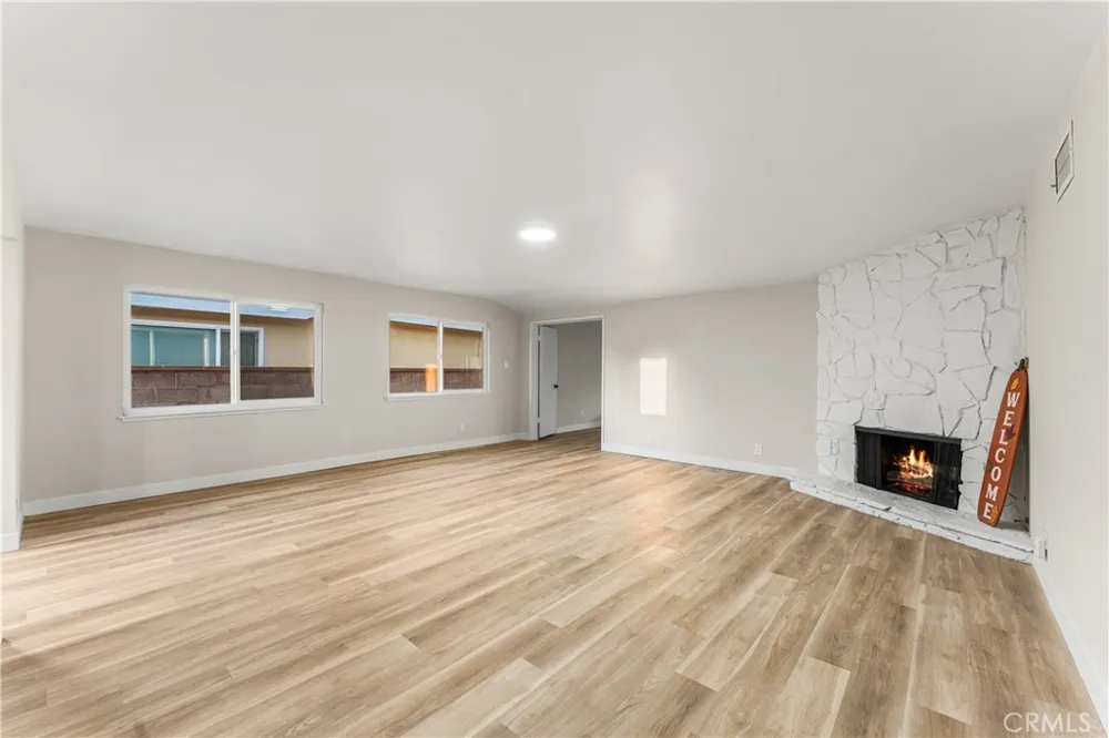 45020 Lorimer Lancaster, CA 93534