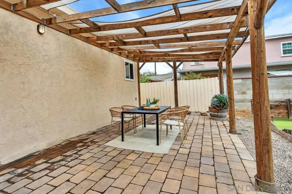 370 Wisconsin Ave El Cajon, CA 92020
