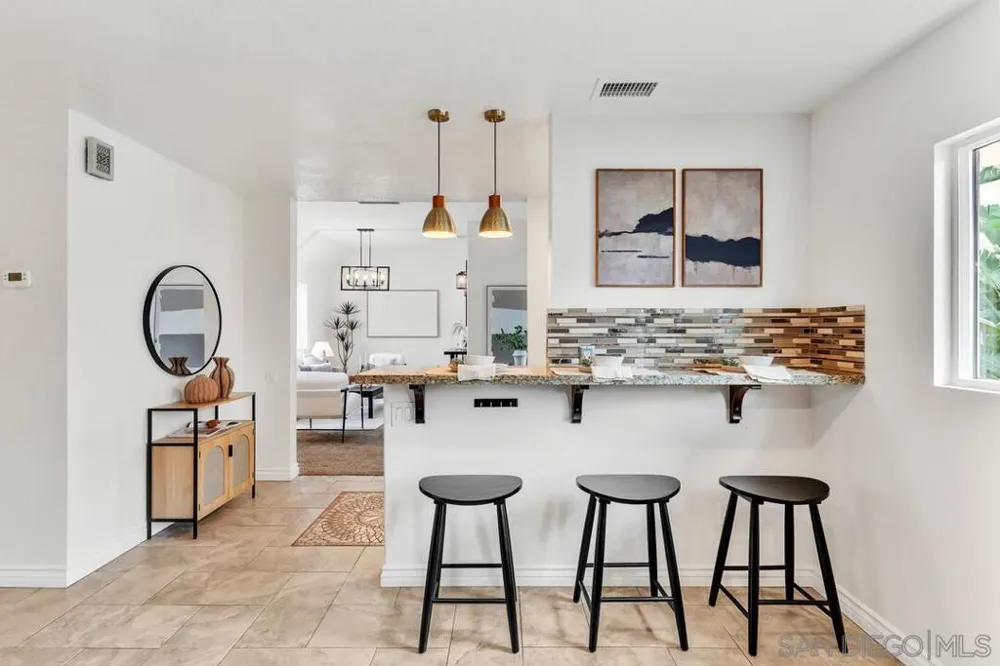 370 Wisconsin Ave El Cajon, CA 92020