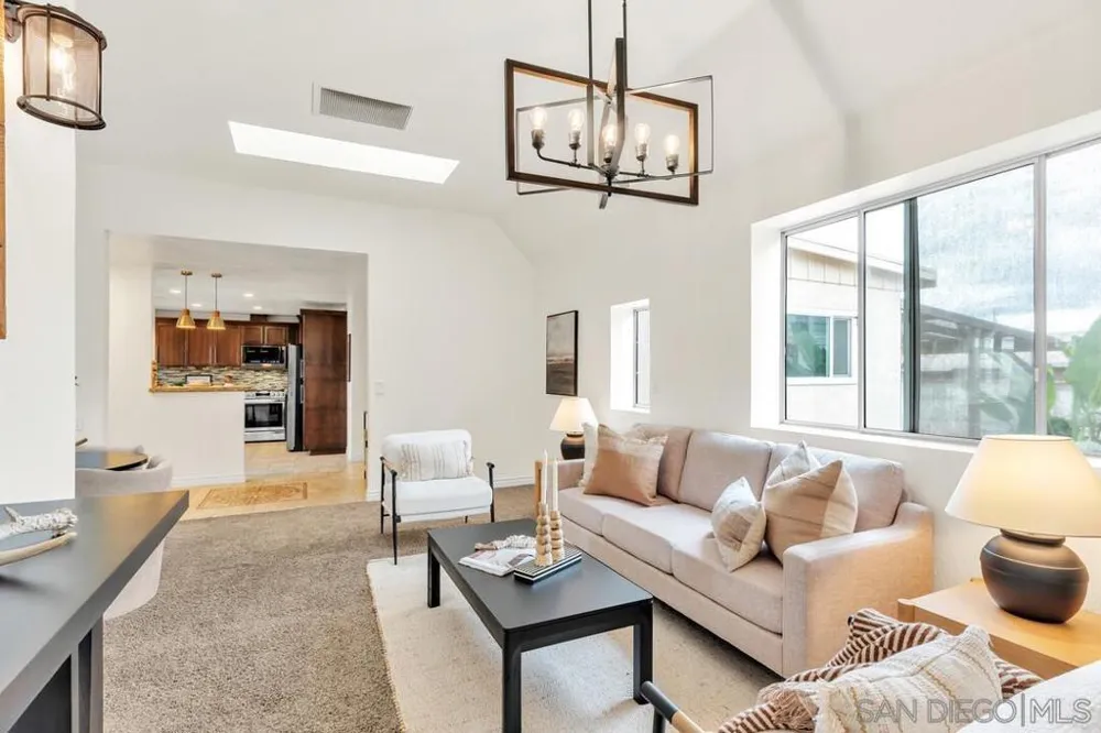 370 Wisconsin Ave El Cajon, CA 92020