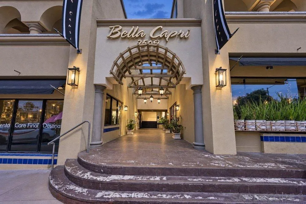 7509 Draper #210 La Jolla, CA 92037