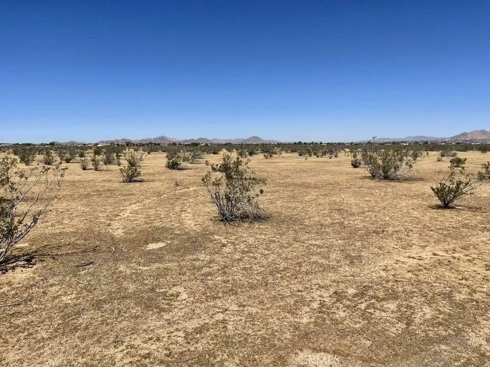 Joshua Rd. 043914124 Apple Valley, CA 92308