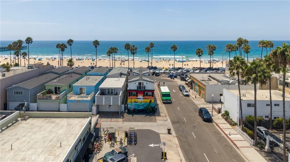 2214 W Oceanfront #A Newport Beach, CA 92663