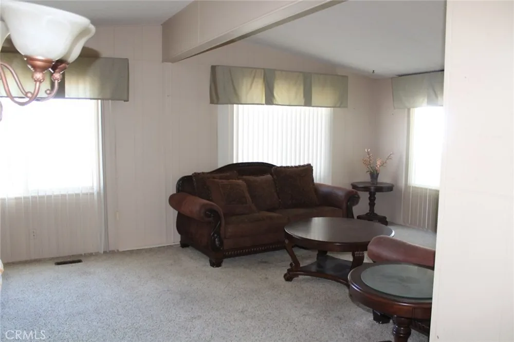 14000 El Evado #78 Victorville, CA 92392