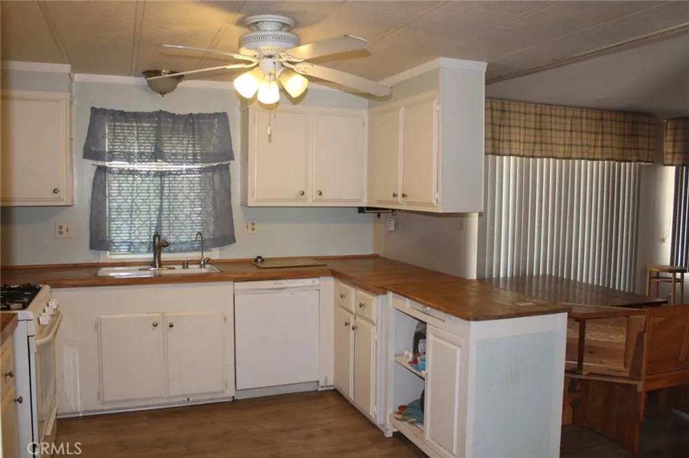 14000 El Evado #78 Victorville, CA 92392