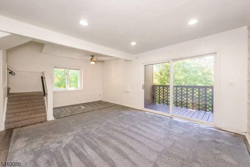 5 VILLAGE WAY UNIT D-6 #D-6 Unit D-6 Vernon, NJ 07462
