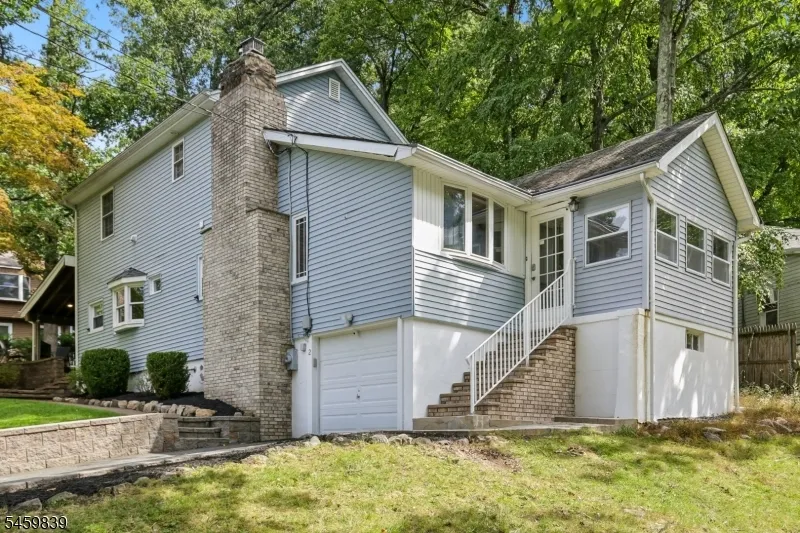 2 Whaleback Waddy Denville, NJ 07834