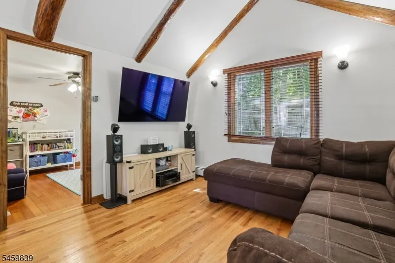 2 Whaleback Waddy Denville, NJ 07834
