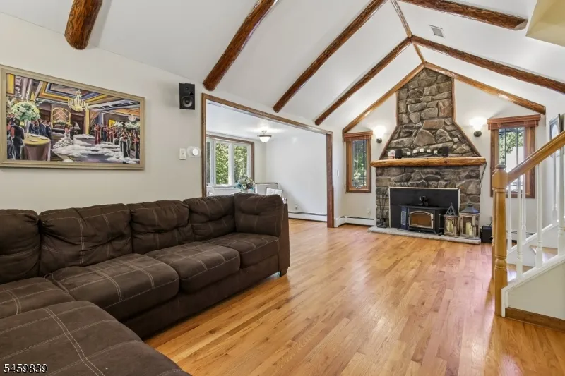 2 Whaleback Waddy Denville, NJ 07834