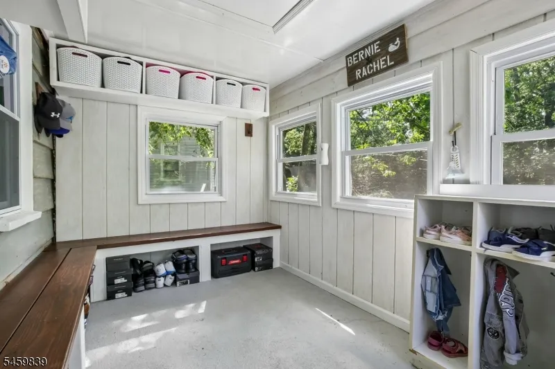 2 Whaleback Waddy Denville, NJ 07834