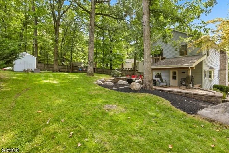 2 Whaleback Waddy Denville, NJ 07834