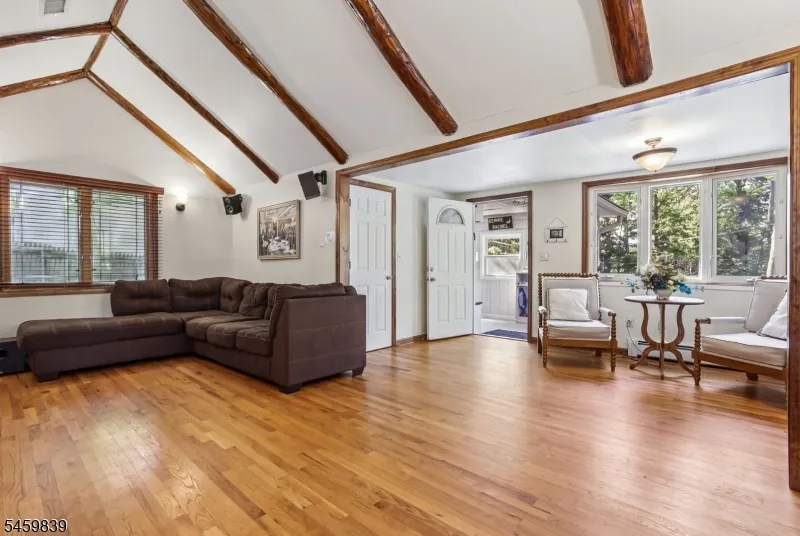 2 Whaleback Waddy Denville, NJ 07834