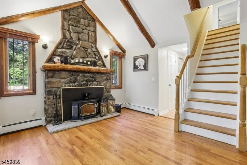 2 Whaleback Waddy Denville, NJ 07834
