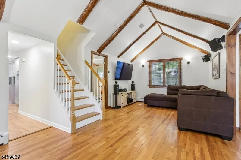 2 Whaleback Waddy Denville, NJ 07834