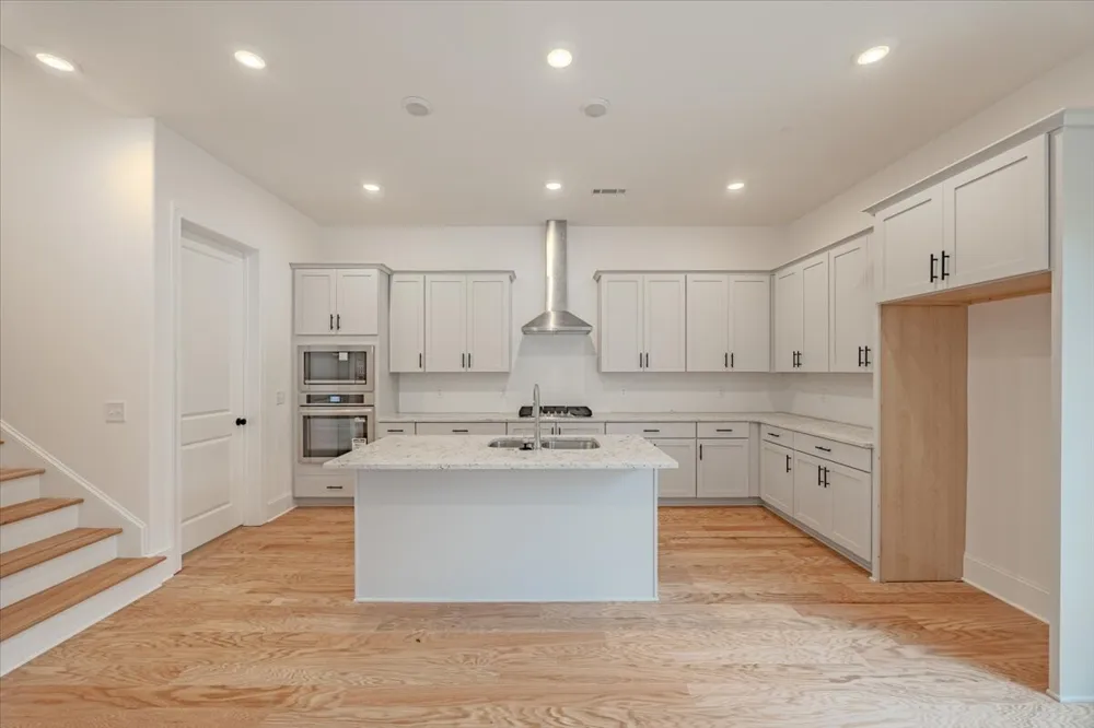 193 FUJI APPLE LN Murfreesboro, TN 37128