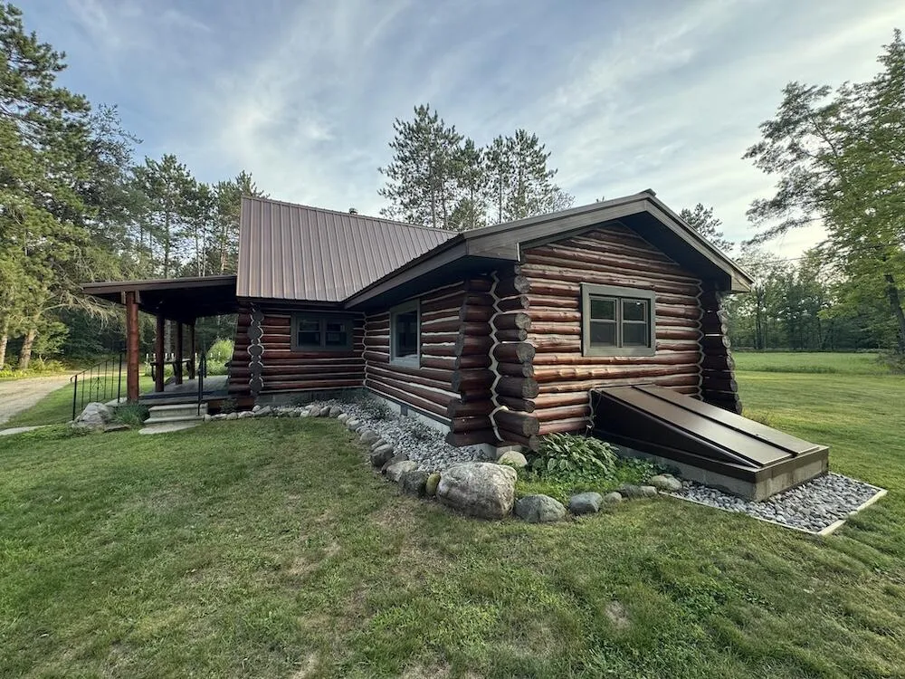 5045 M30 Butman Township, MI 48624