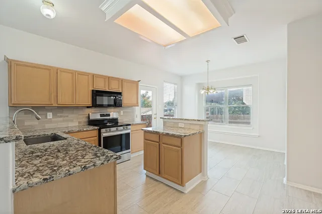 2310 CARDIGAN HL San Antonio, TX 78232