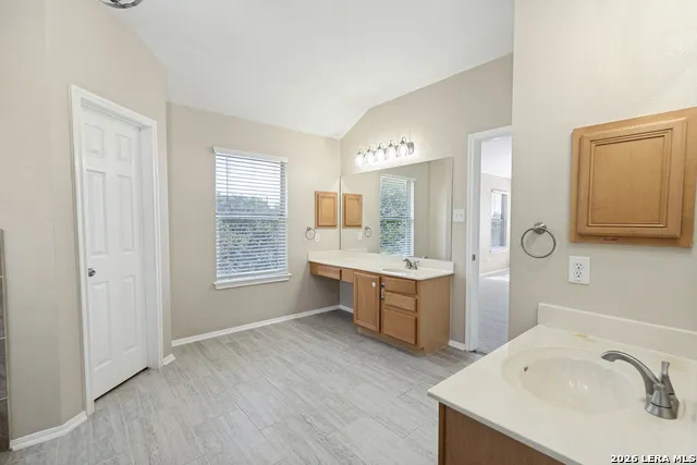 2310 CARDIGAN HL San Antonio, TX 78232