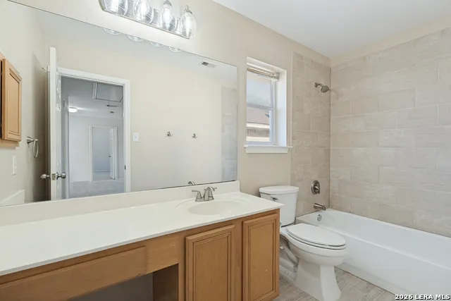 2310 CARDIGAN HL San Antonio, TX 78232