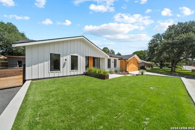57 OHIO AVE New Braunfels, TX 78130