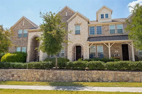 917 Utica Drive