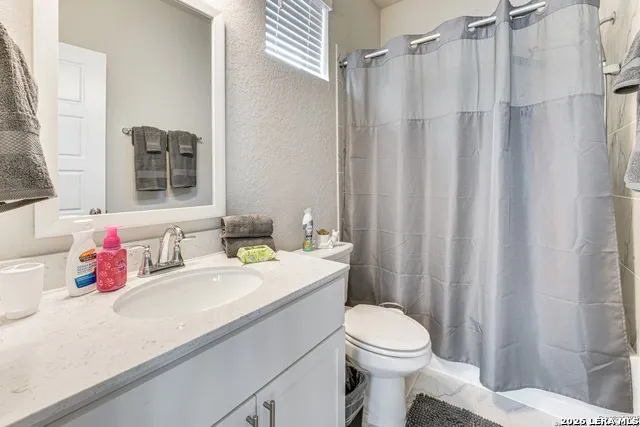 9015 Stillwater San Antonio, TX 78254