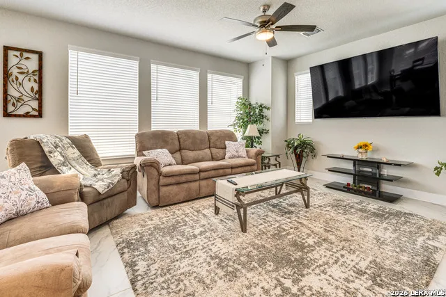 9015 Stillwater San Antonio, TX 78254