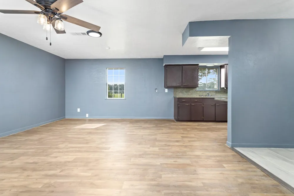 207 Carter Road Winnie, TX 77665
