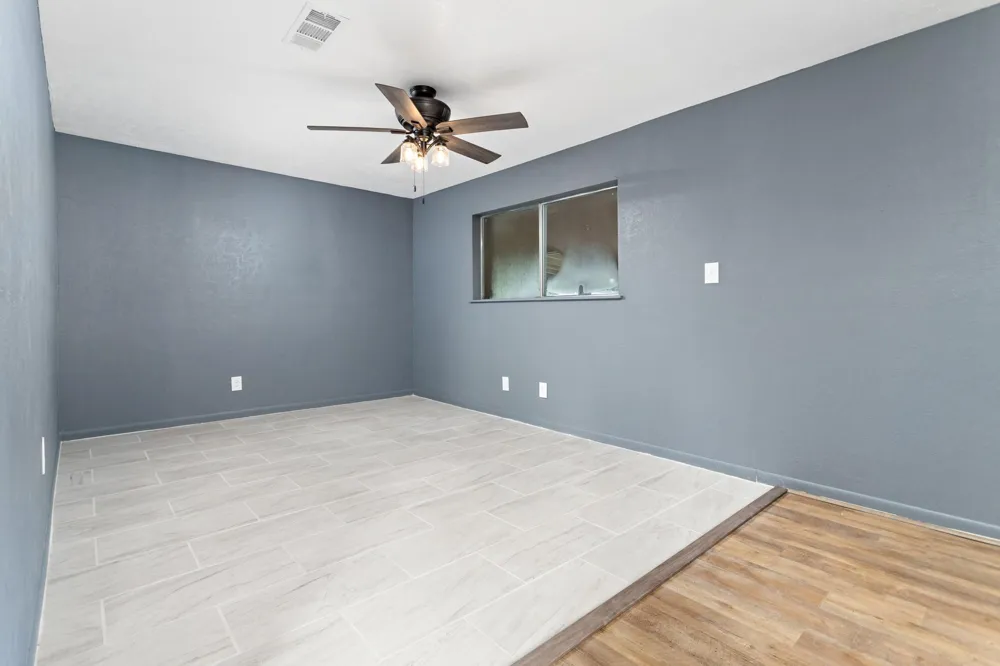 207 Carter Road Winnie, TX 77665