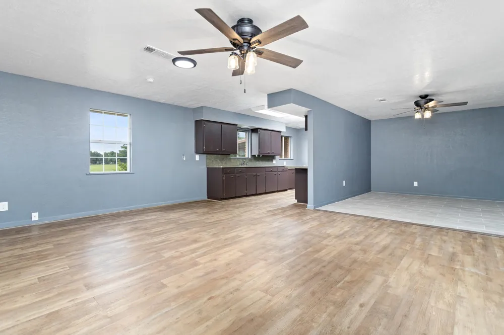 207 Carter Road Winnie, TX 77665