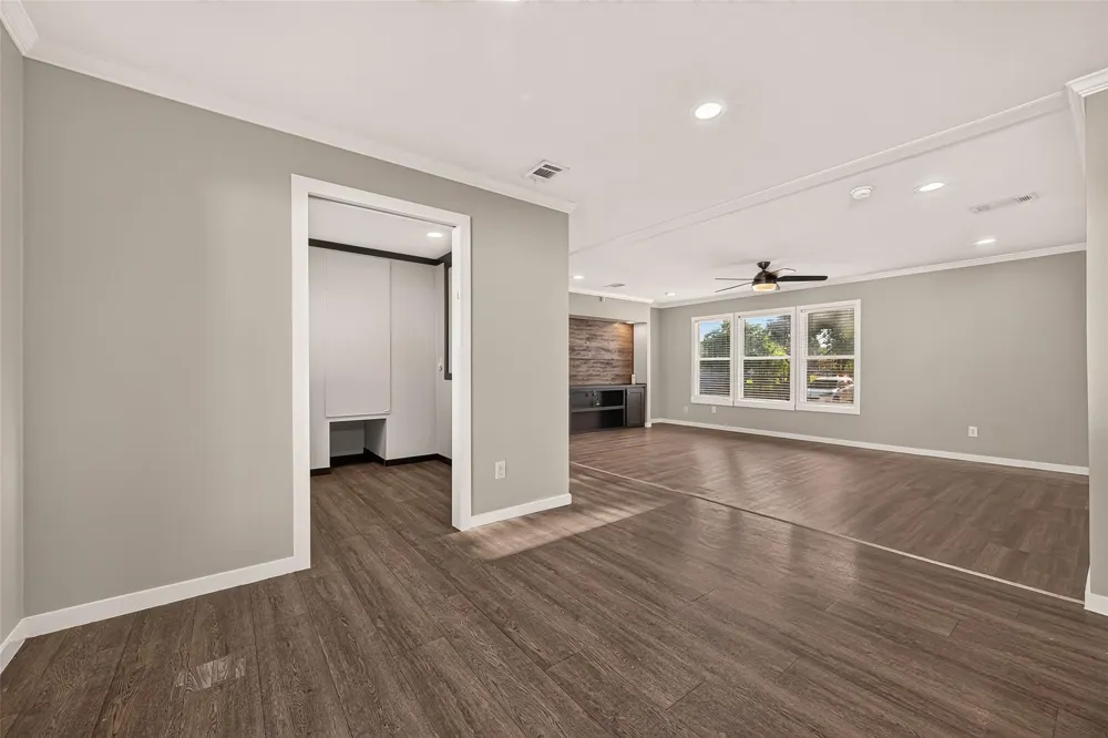 6023 Cheryl Lane Rosharon, TX 77459