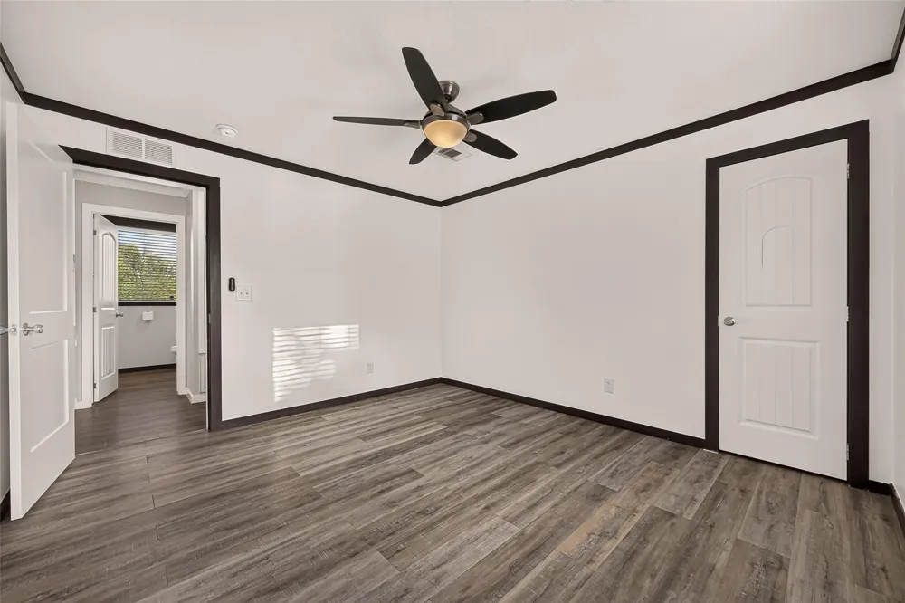 6023 Cheryl Lane Rosharon, TX 77459