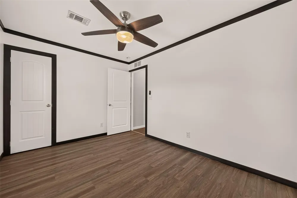 6023 Cheryl Lane Rosharon, TX 77459