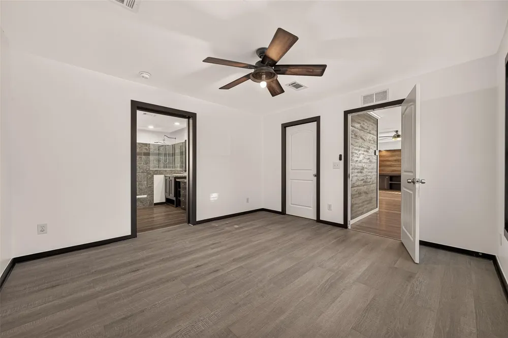 6023 Cheryl Lane Rosharon, TX 77459