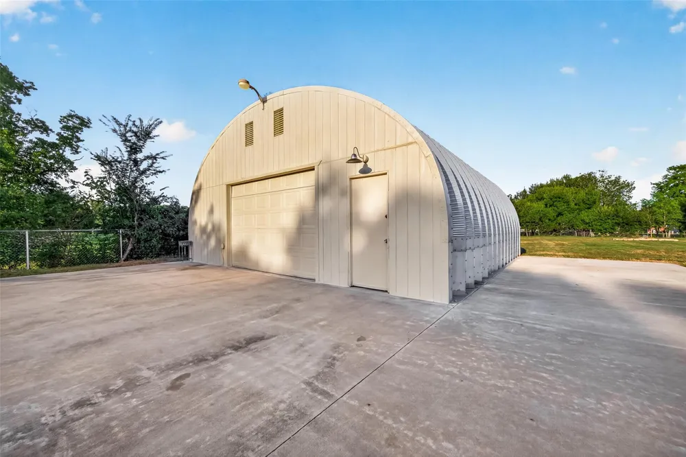 6023 Cheryl Lane Rosharon, TX 77459